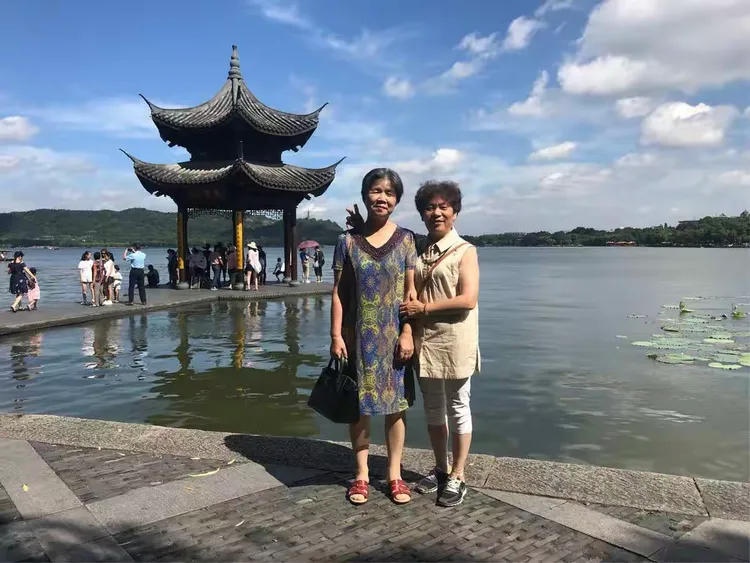 相聚西湖边-上幼儿园对自闭症有帮助吗